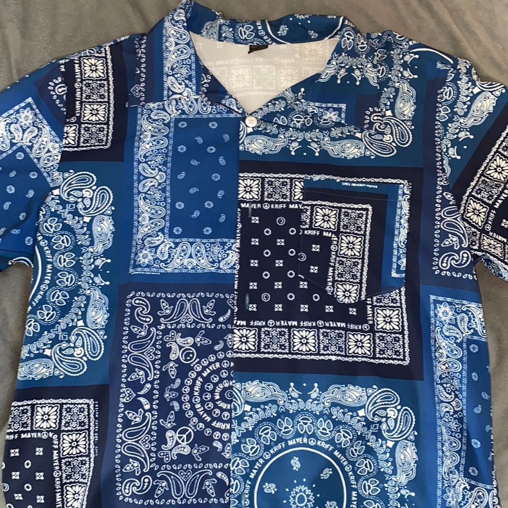 Blue paisley button down